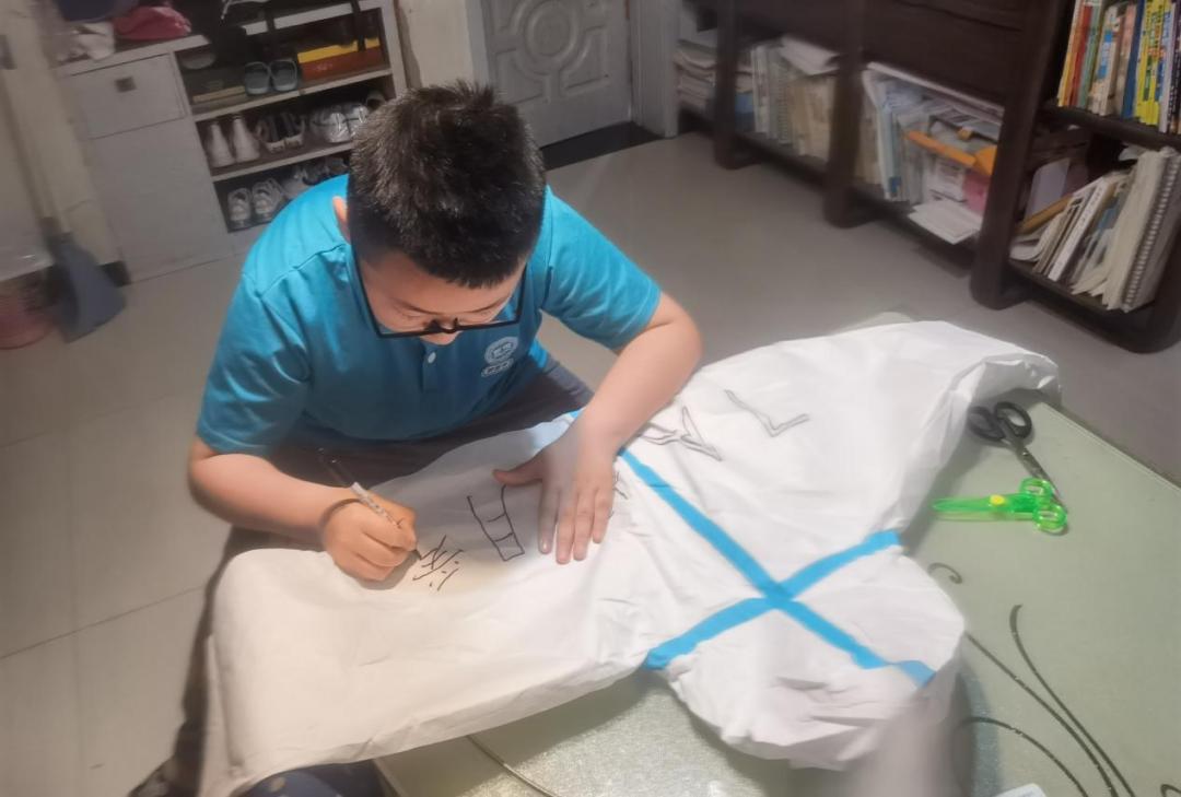 ����Ͷ��ս���ߡ�ɽ����Ͷ�ܳа�����С��Ϊ����