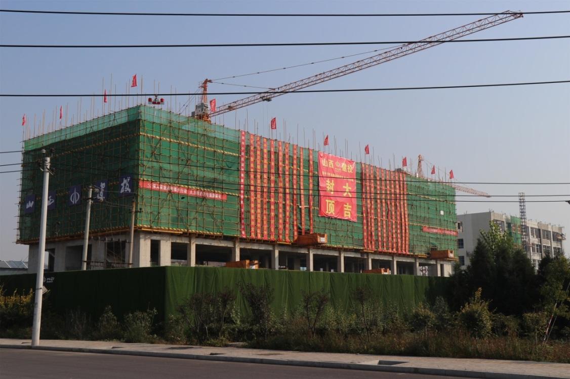 ɽ����Ͷ�ܳа����н��Ľ�����ѬȾ��ҽԺ��������Ŀ�ⶥ