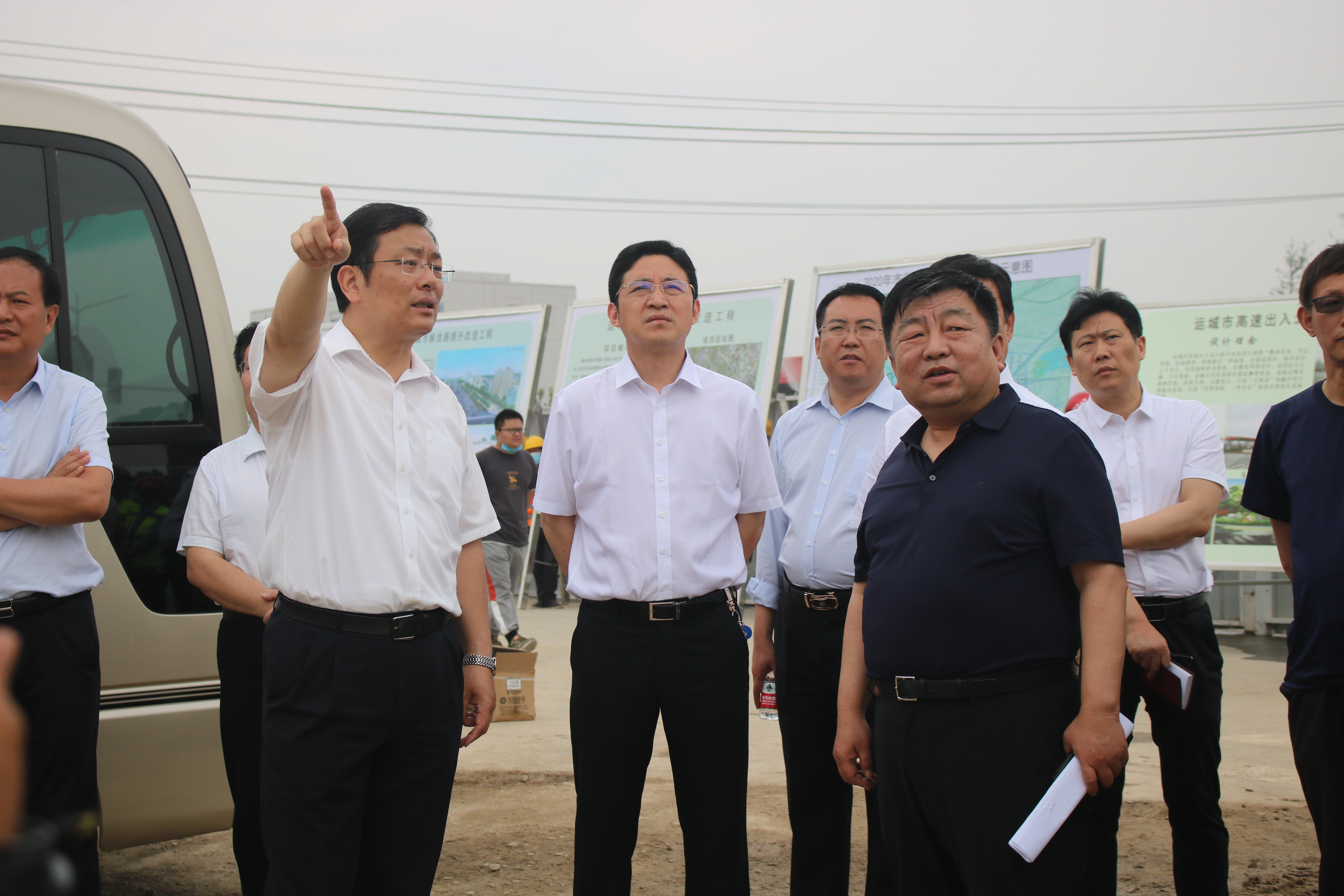 �˶���ί���һ����ɽ����Ͷ�Ľ����ųн����˳ǽ��·����ˢ�¹�����Ŀ����