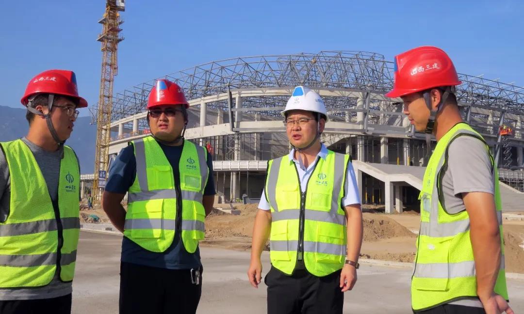 ɽ����Ͷ��������۬��ΰ������ʵ������������������