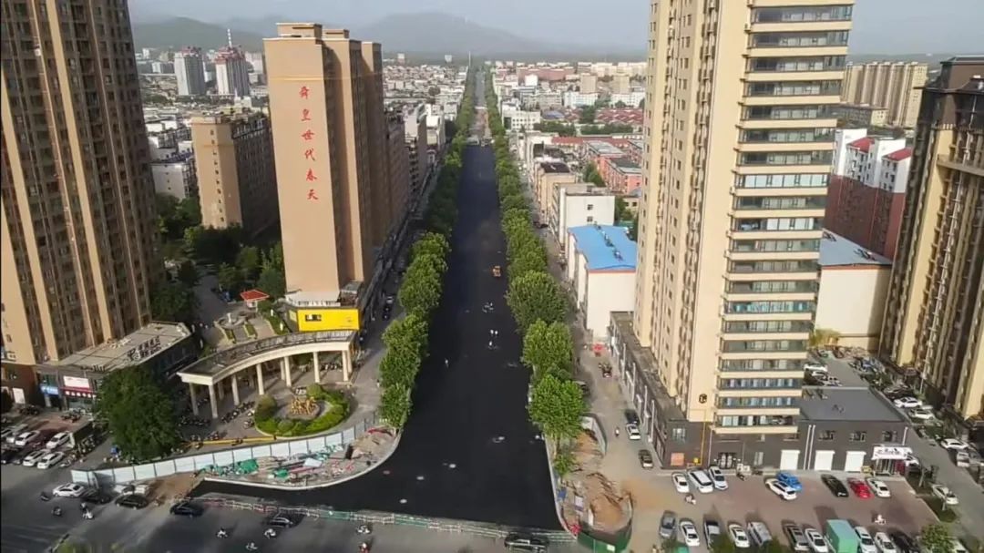 ɽ����Ͷ��������һ���辶������ʱ��Ŀ�����ƽ�